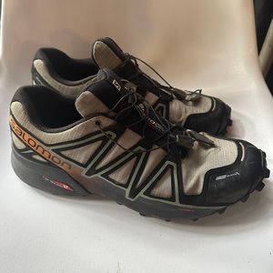 Salomon Speedcross 4 CS trail running shoes